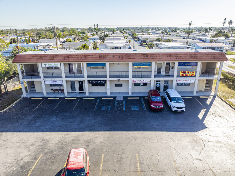 4911 14th St, Bradenton, FL for lease - Building Photo - Image 1 of 11