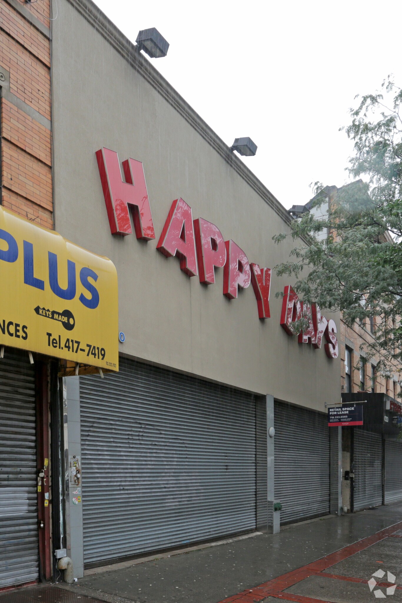 5640-5642 Myrtle Ave, Ridgewood, NY for sale Primary Photo- Image 1 of 1