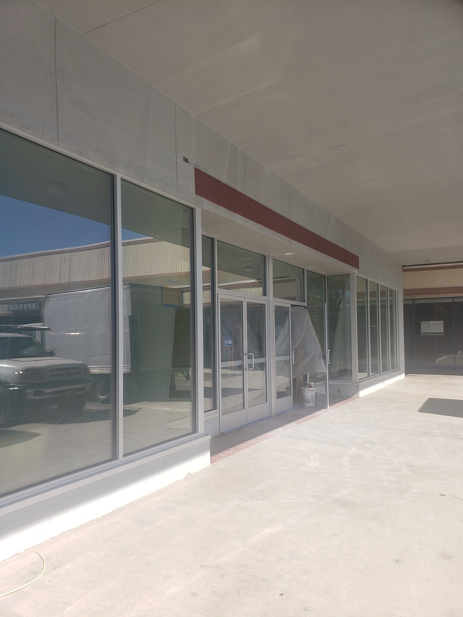 415 Grass Valley Hwy, Auburn, CA 95603 Sears Building