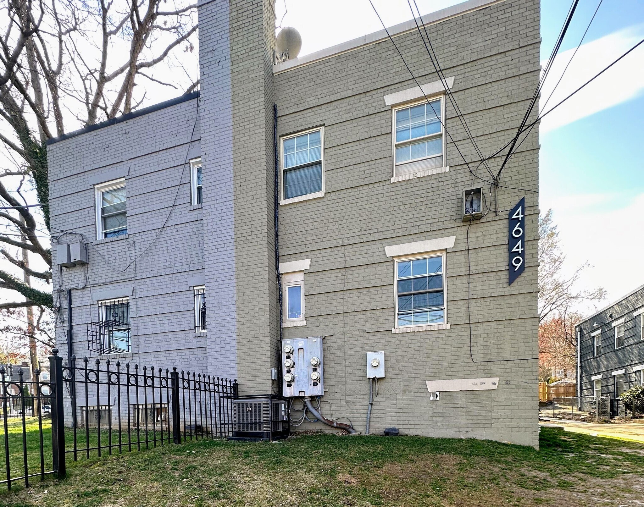 4649 Hillside Rd SE, Washington, DC 20019 Multifamily for Sale