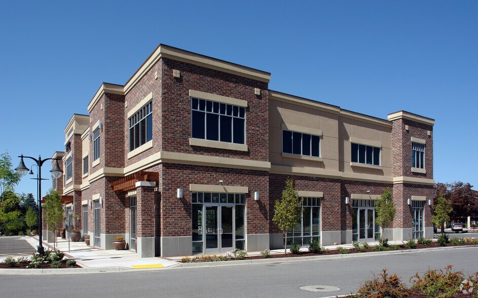 1560 Renaissance Towne Dr, Bountiful, UT for lease - Building Photo - Image 3 of 3