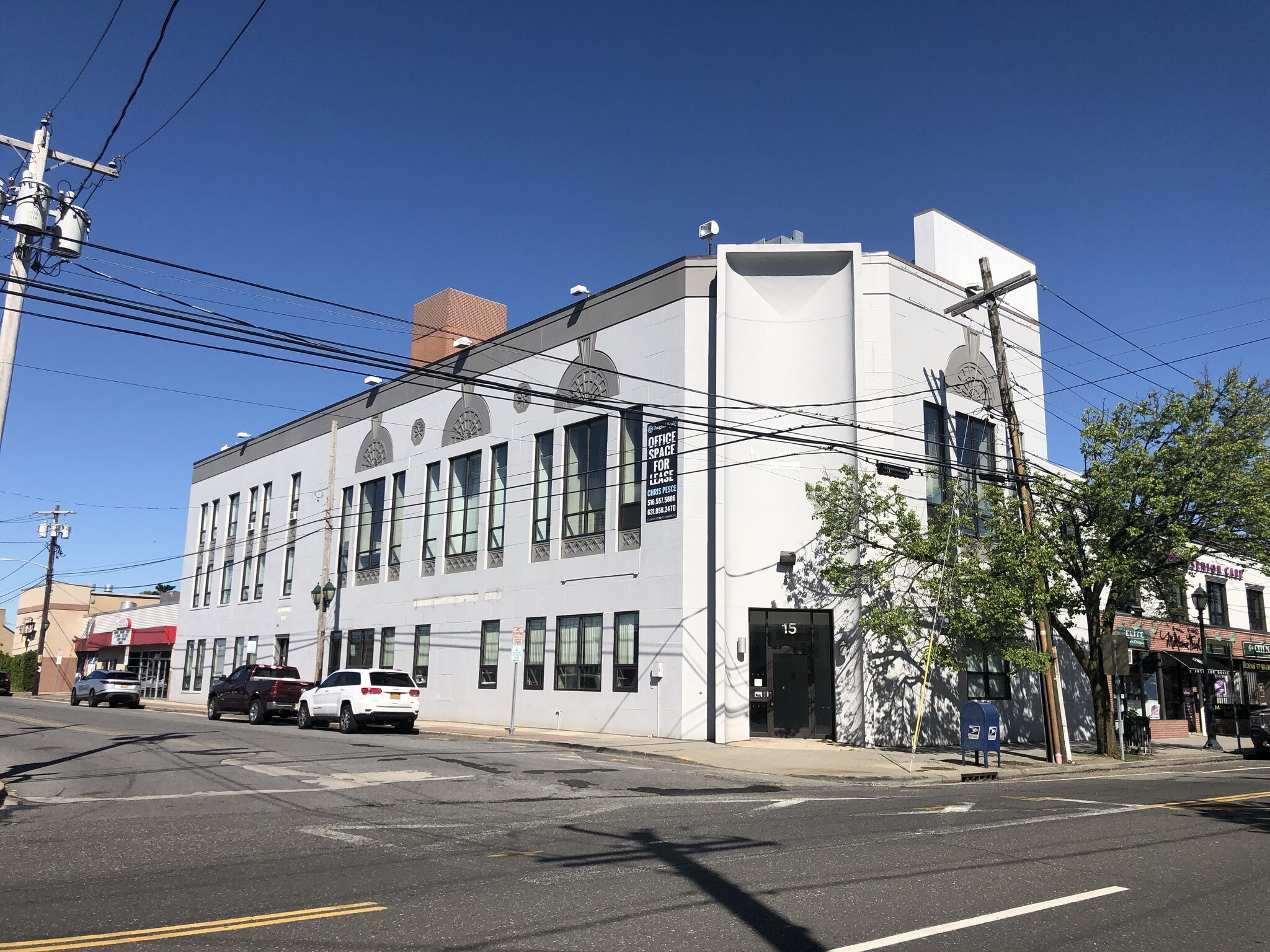 15 Merrick Ave, Merrick, NY 11566 Retail for Lease