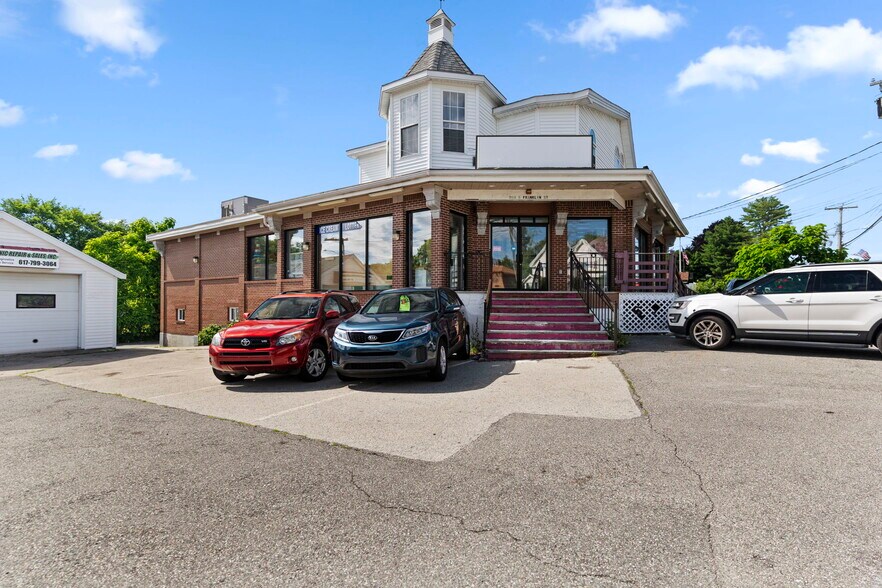 204 S Franklin St, Holbrook, MA for sale - Building Photo - Image 1 of 1