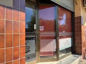 Retail in Sabadell, Barcelona for lease Interior Photo- Image 2 of 14