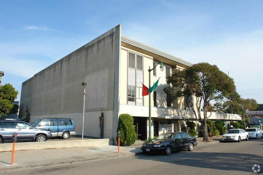 2445-2447 Santa Clara Ave, Alameda, CA for lease - Building Photo - Image 3 of 14
