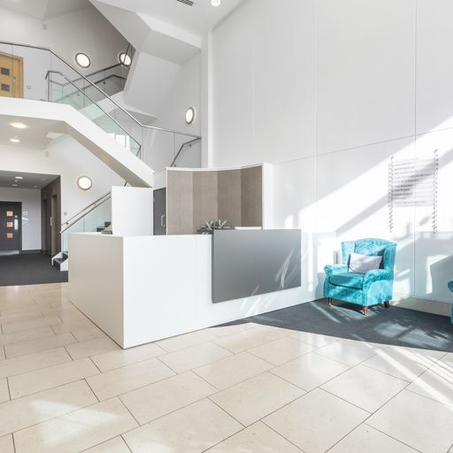 41 London Rd, Reigate for lease Interior Photo- Image 1 of 8