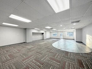 1426 Gessner Rd, Houston, TX for lease Interior Photo- Image 2 of 6