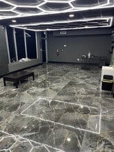 1586 E Commercial Blvd, Fort Lauderdale, FL for sale Interior Photo- Image 2 of 6