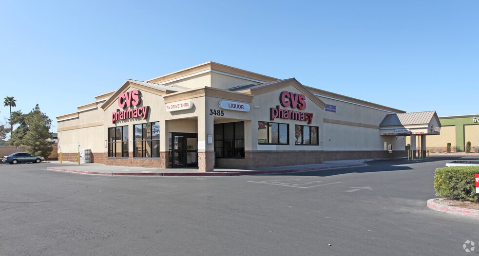 3485 E Owens Ave, North Las Vegas, NV for lease - Primary Photo - Image 2 of 10