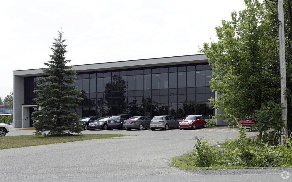 20000 Av ClarkGraham, Baied'Urfé, QC H9X 4B6