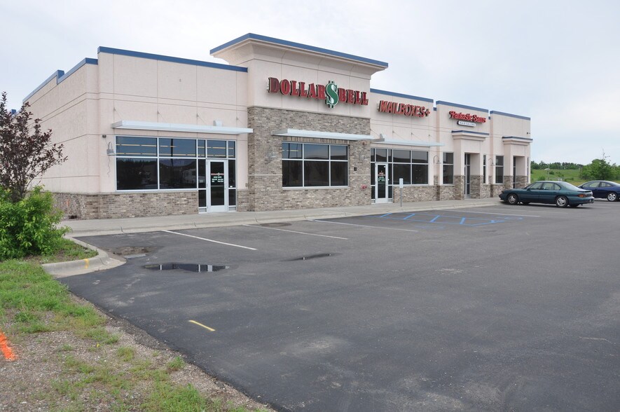 304 N 19th Ave, Princeton, MN for sale - Building Photo - Image 1 of 1