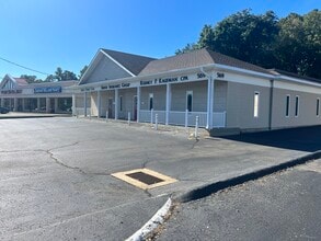 569 Boston Post Rd, Orange, CT for lease Interior Photo- Image 2 of 4