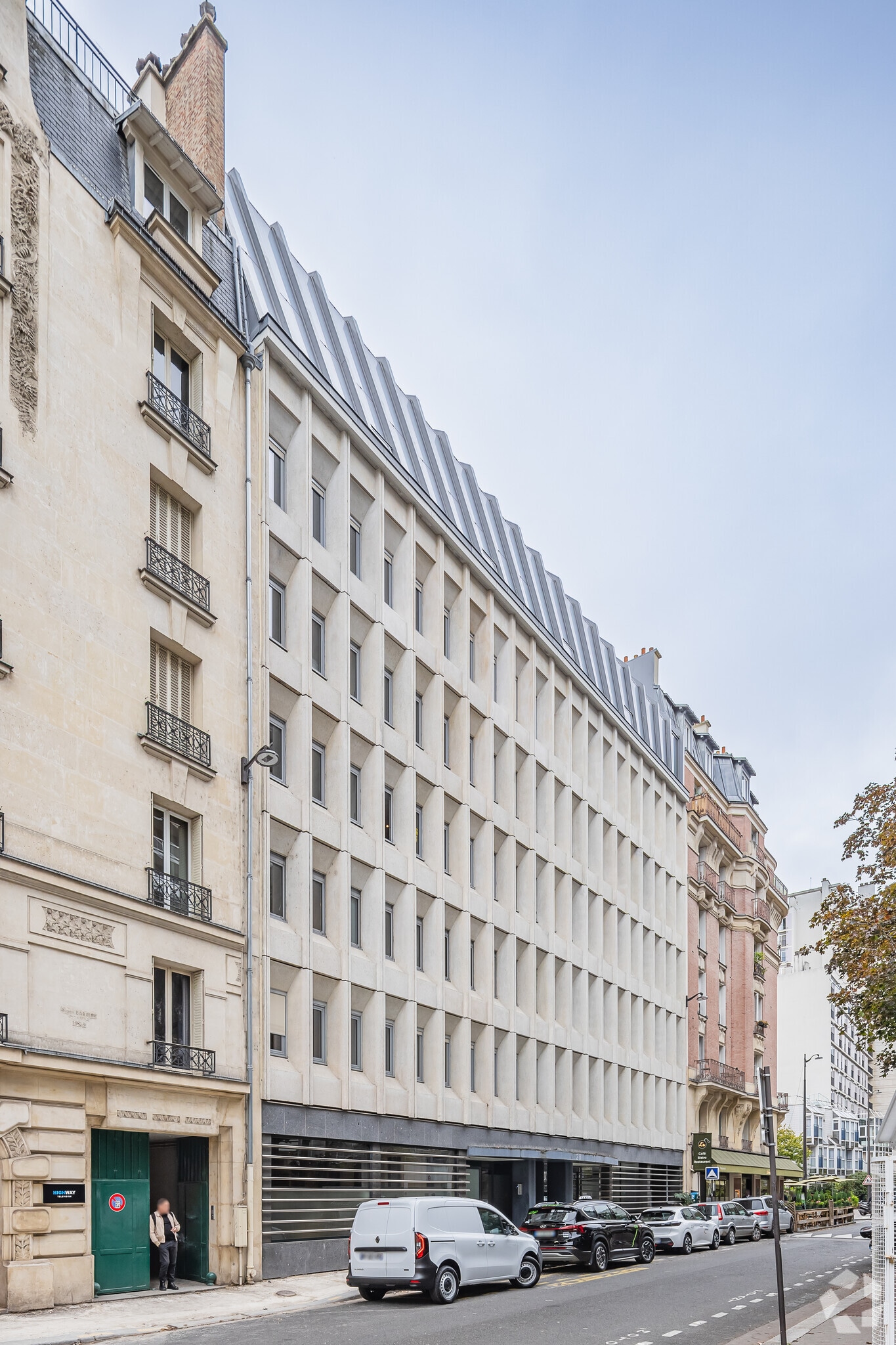 28-28 Rue Du Docteur Finlay, Paris for lease Building Photo- Image 1 of 5