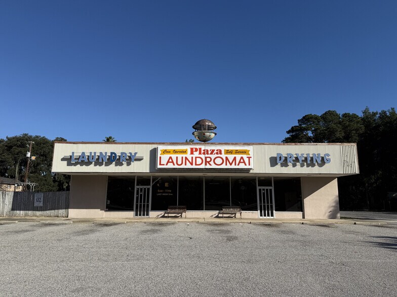 2040 Maybank Hwy, Charleston, SC for lease - Building Photo - Image 1 of 33