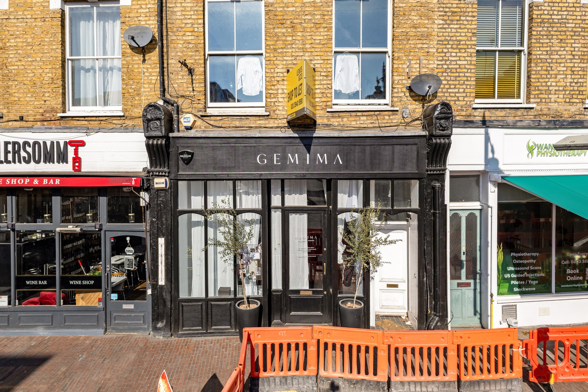 340 Old York Rd, London for lease Building Photo- Image 1 of 20