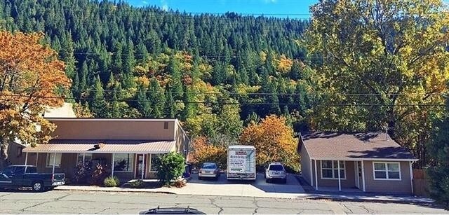 5210-5212 Florence Loop, Dunsmuir, CA for sale - Primary Photo - Image 1 of 1