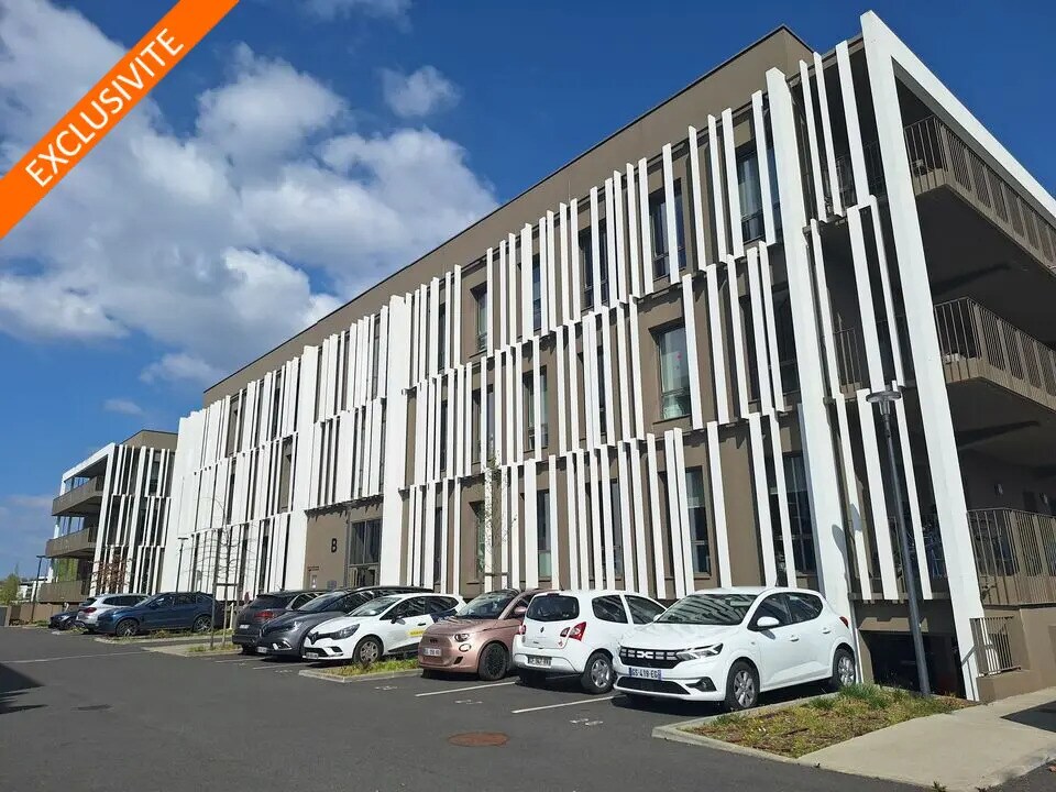 Office in Bruges for lease Building Photo- Image 1 of 8