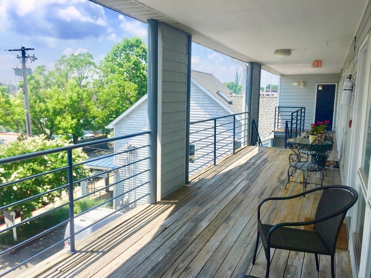 View Photo