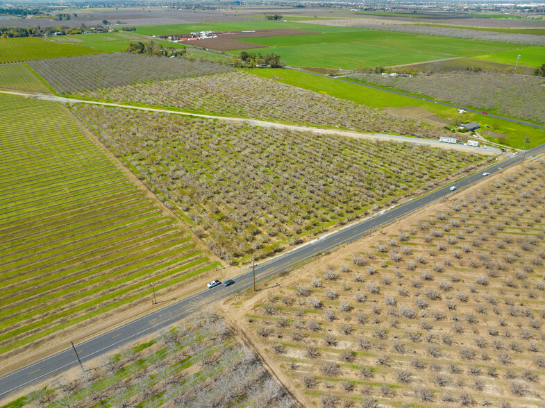 10401 N Alpine Rd, Stockton, CA for sale - Primary Photo - Image 1 of 1