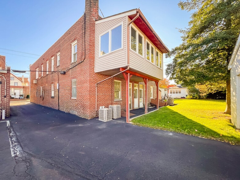 132 Bellevue Ave, Penndel, PA for sale - Building Photo - Image 3 of 49