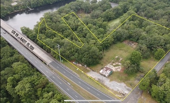 7.79 ACRES WATERFRONT – DEVELOPMENT OPPO - Campground