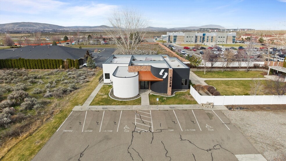 5808 Bedford St, Pasco, WA for sale - Building Photo - Image 1 of 37