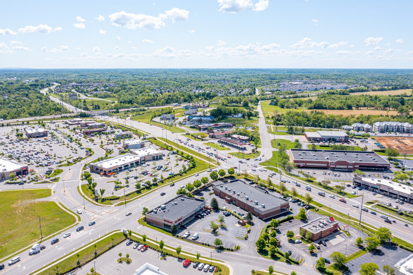 12935 Shelbyville Rd, Louisville, KY 40243 Na Vi Nail Salon