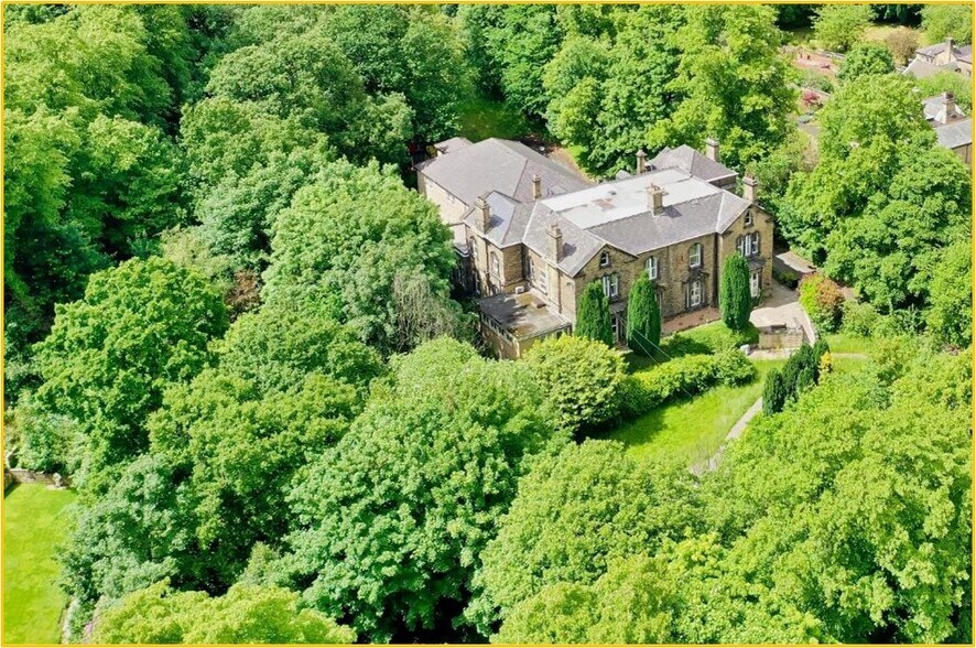 4 Bryan Road Rd, Huddersfield, HD2 2AH