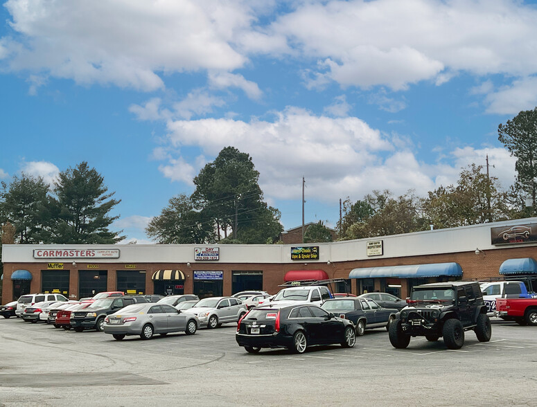 1011 S Marietta Pky SE, Marietta, GA for lease - Building Photo - Image 2 of 5