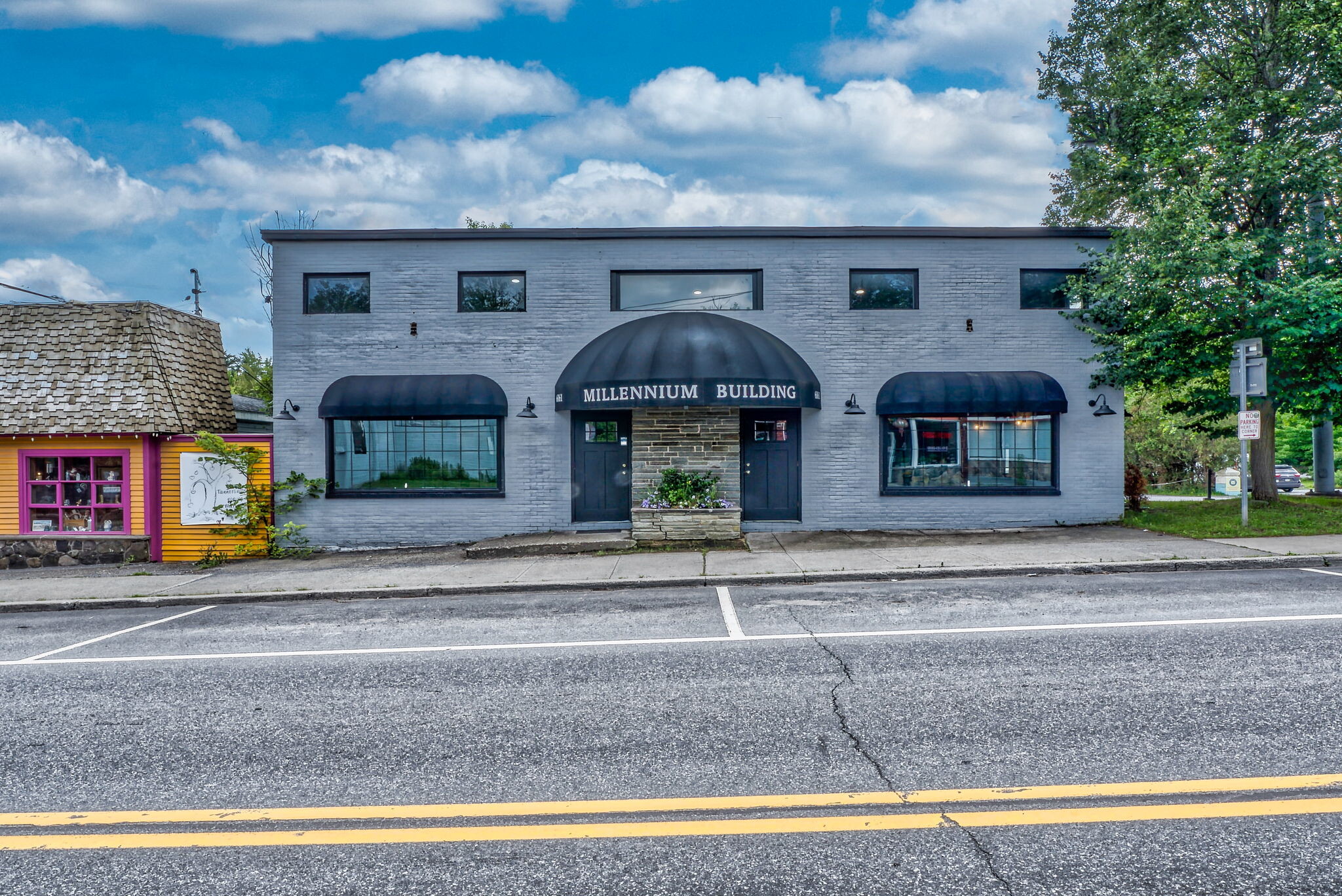 6061 Main St, Tannersville, NY for sale Building Photo- Image 1 of 124