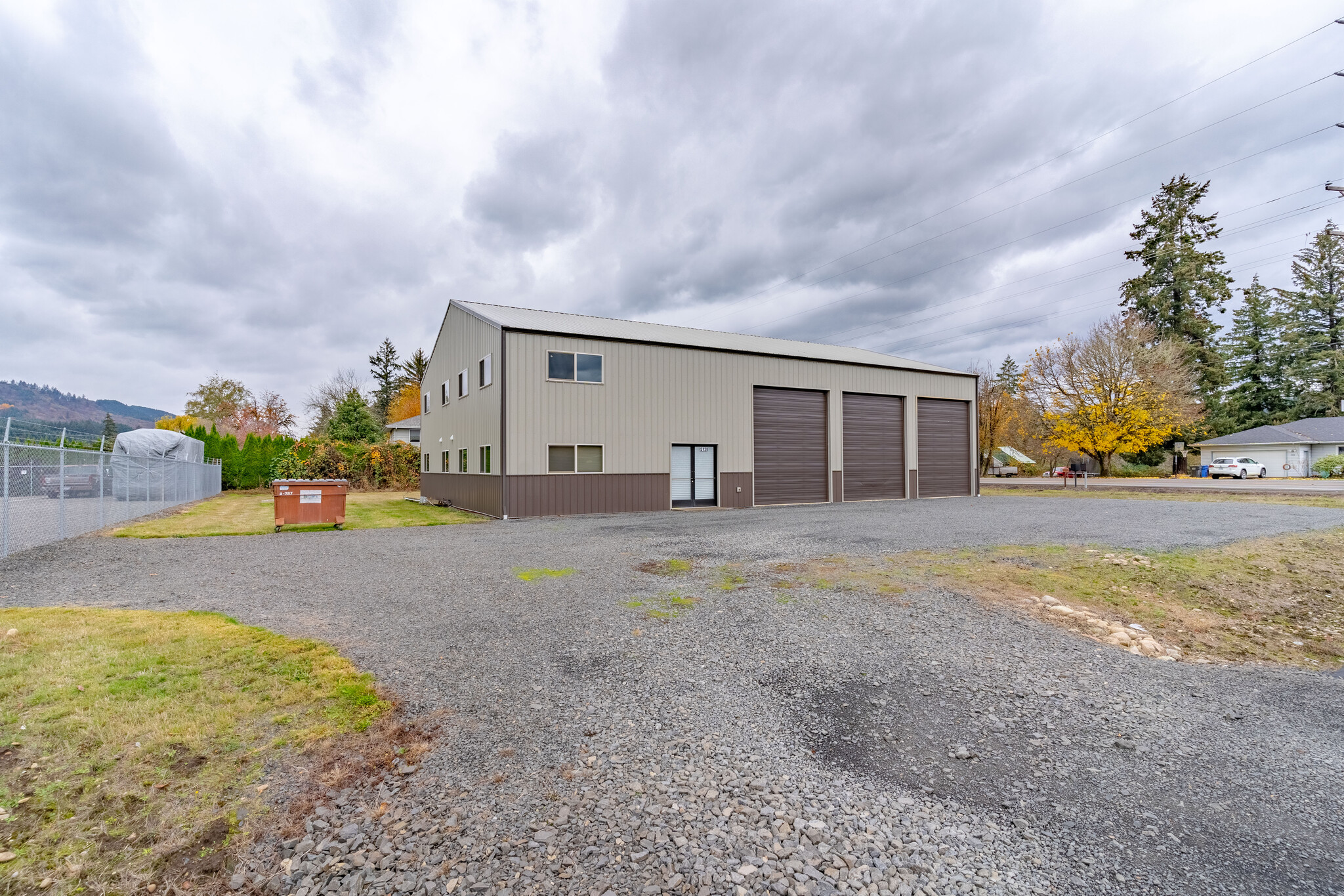 2120 Apple Loop, Lyons, OR for sale Primary Photo- Image 1 of 30