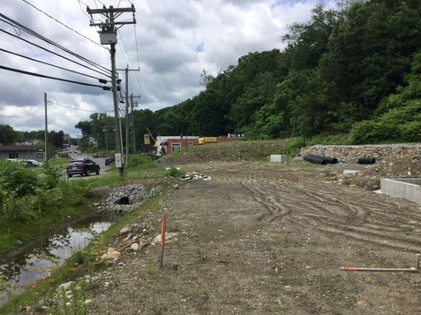 3025 East Main Street, Waterbury, CT for sale - Building Photo - Image 3 of 3