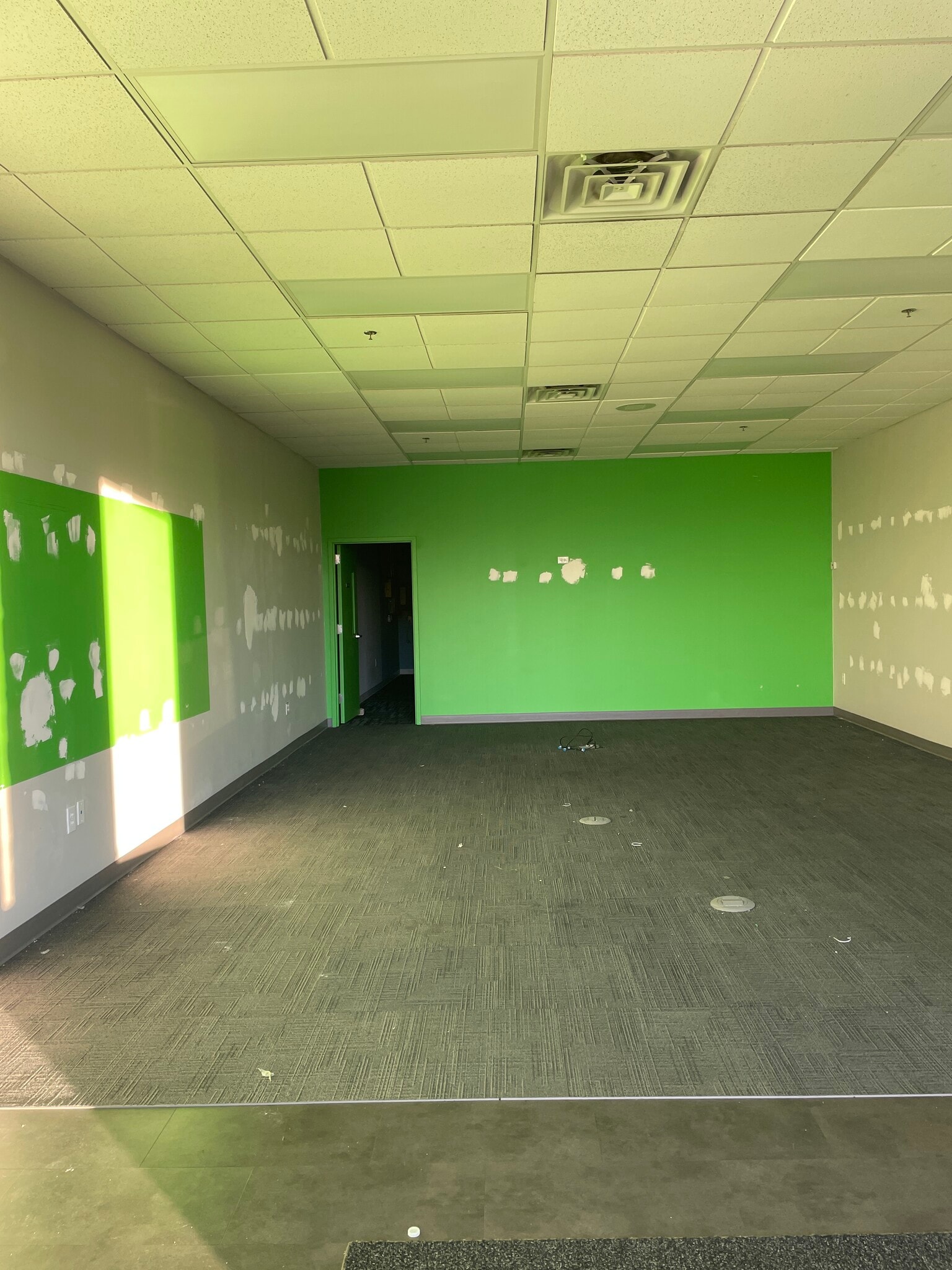 120-132 Old York Rd, New Cumberland, PA for lease Interior Photo- Image 1 of 1