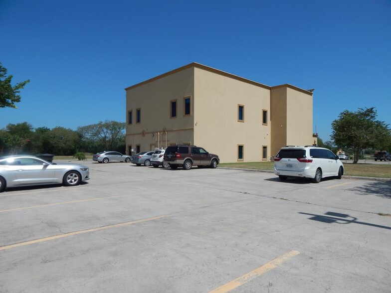 3701 W Business 83, Harlingen, TX for sale - Building Photo - Image 2 of 32