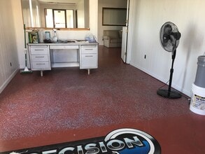 200 W Stevenson Rd, Ottawa, IL for lease Interior Photo- Image 2 of 7