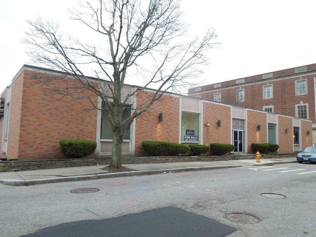 111 High St, Pawtucket, RI for sale Primary Photo- Image 1 of 1