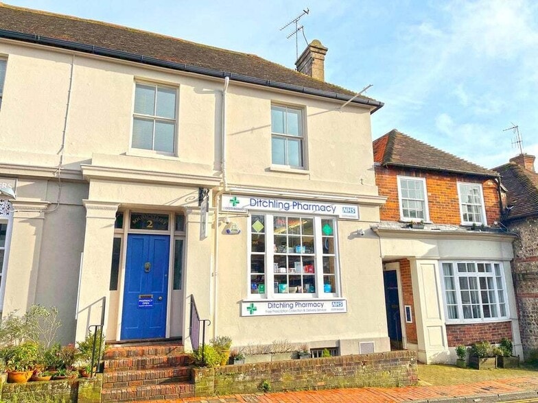 2 South St, Hassocks for lease - Building Photo - Image 1 of 11