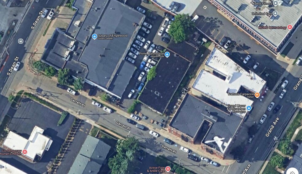 31 Garrett Pl, Englewood, NJ for lease - Building Photo - Image 2 of 3