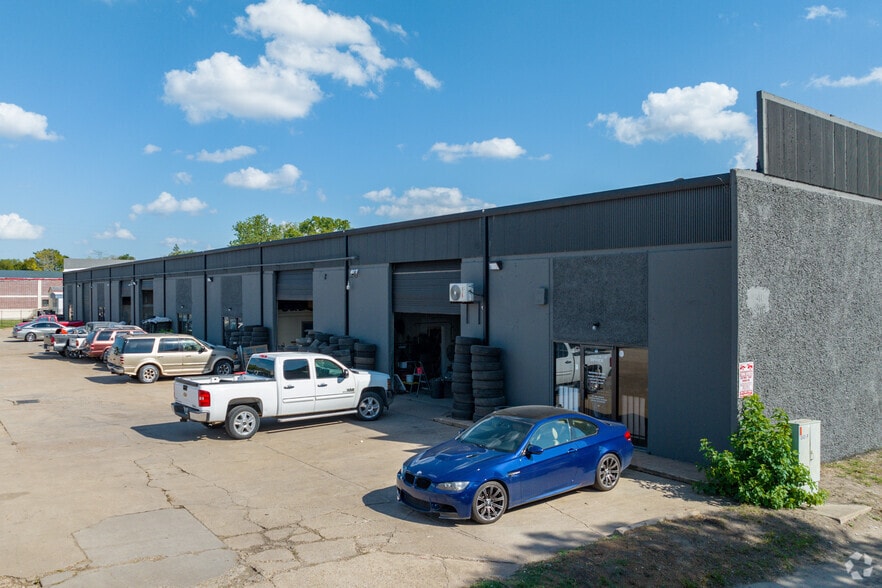13401-13417 Fondren Rd, Houston, TX for lease - Building Photo - Image 2 of 20