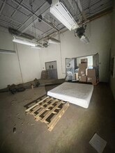 100 S Jefferson St, New Castle, PA for lease Interior Photo- Image 2 of 15