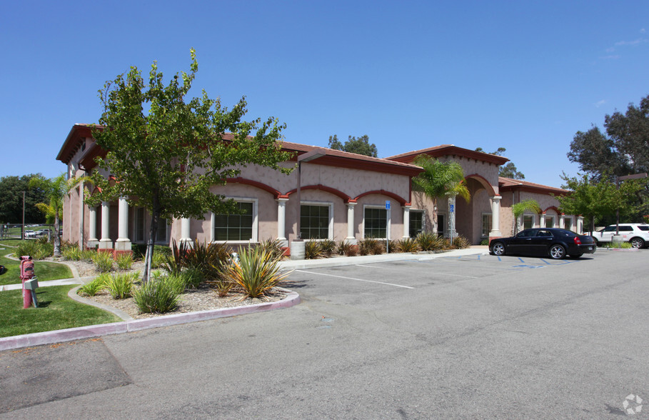 43920 Margarita Rd, Temecula, CA for lease - Building Photo - Image 1 of 3