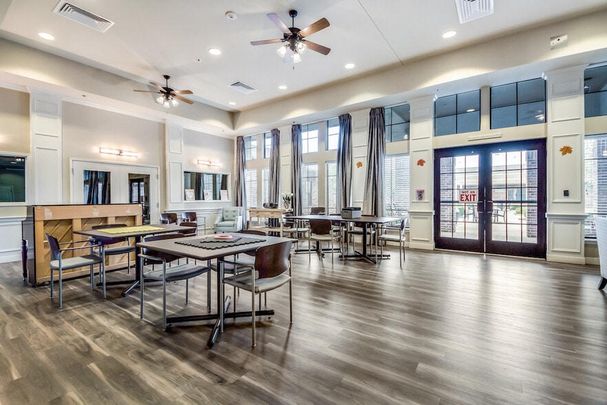 3450 Wagon Wheel Rd, Garland, TX for sale - Interior Photo - Image 3 of 10