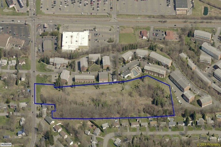 Hinsdale Rd, Syracuse, NY 13211