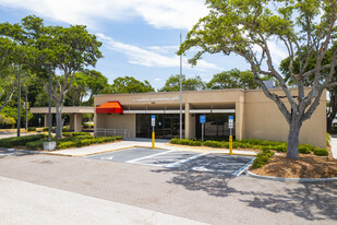 935 Beneva Rd N, Sarasota FL - Drive Through Restaurant