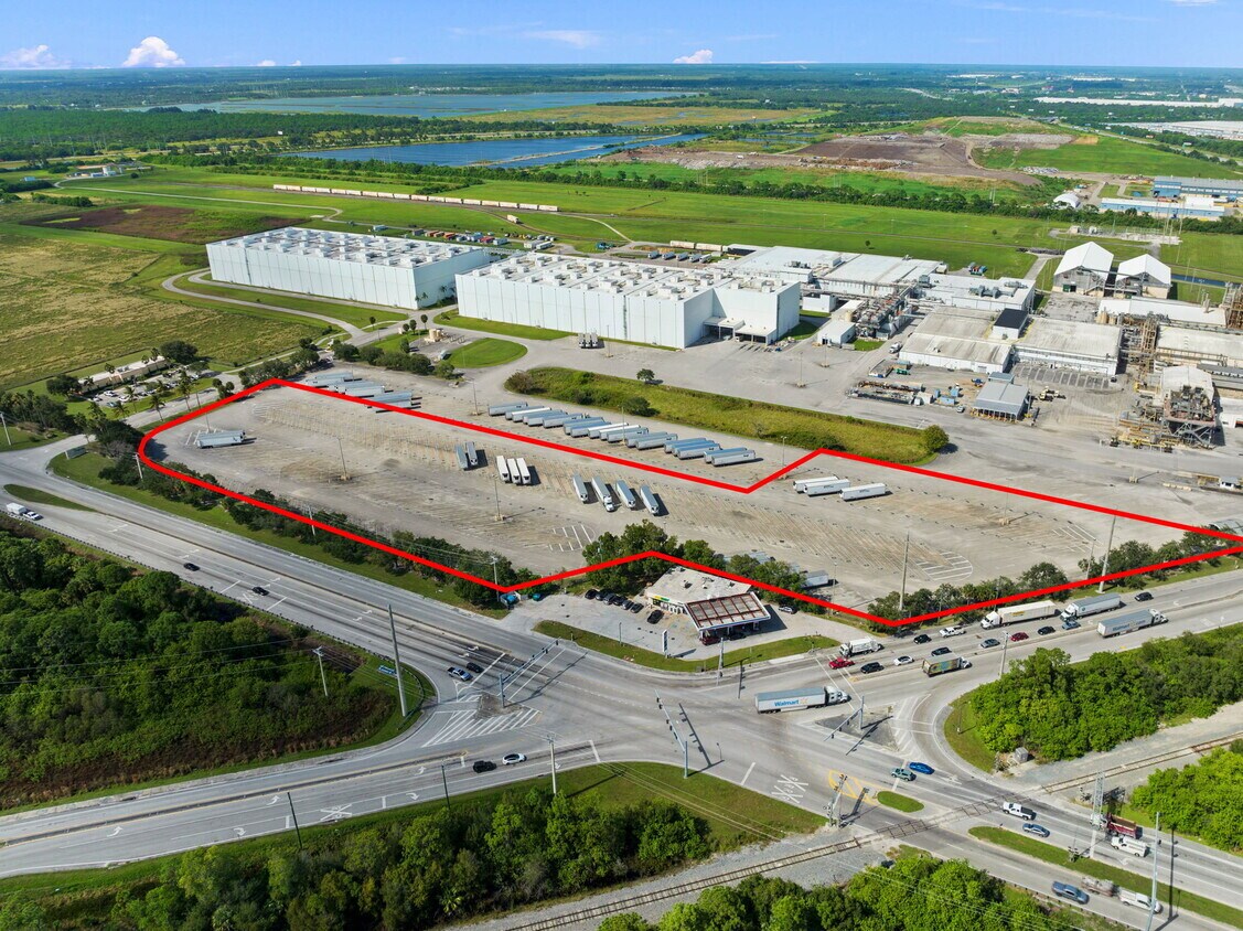 6500 Glades Cut Off Rd, Fort Pierce, FL 34981 for Lease