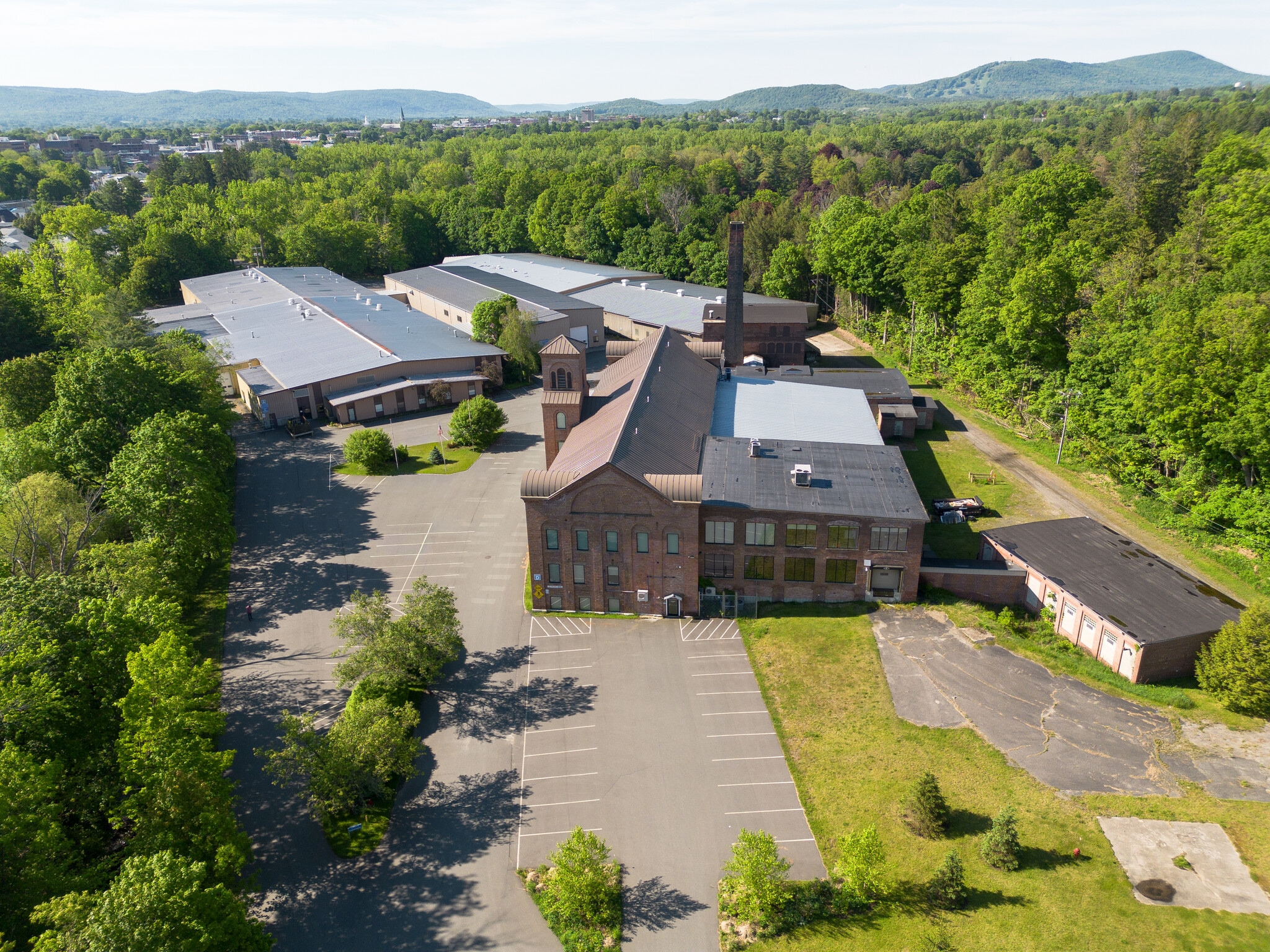 125 Pecks Rd, Pittsfield, MA for sale Building Photo- Image 1 of 66
