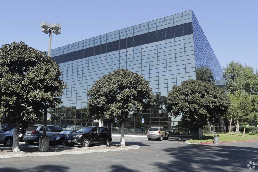 1500 Hughes Way, Long Beach, CA, 90810 - Office Space For Lease ...