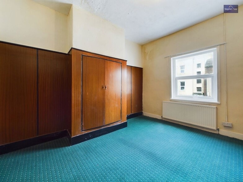 37 Waterloo Rd, Blackpool for sale - Interior Photo - Image 3 of 6