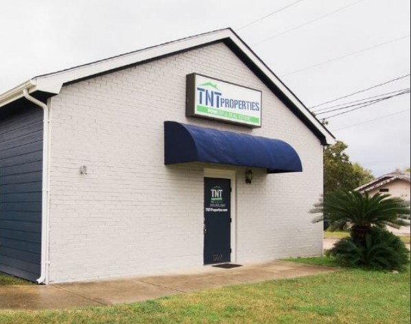 1227 S College Ave, Bryan, TX for sale - Primary Photo - Image 1 of 1