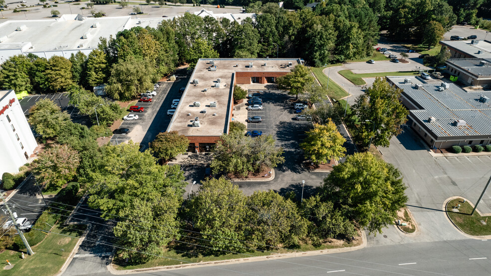 451 Ruin Creek Rd, Henderson, NC for lease - Building Photo - Image 1 of 9